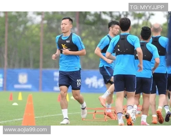 足球球星梯队建设与培养模式探讨：从青训到职业联赛的系统化路径分析